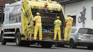 Vereador Volnei pede novo horário para recolhimento do lixo no Centro