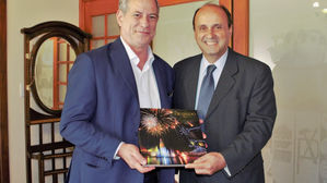 Prefeito Fedoca recebe pré-candidato a presidente Ciro Gomes