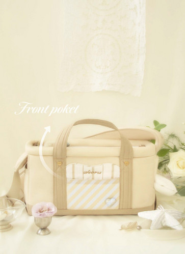 韓国犬服ブランド　seoru SWEET HEART BAG (BEIGE) heart pet bag (ivory)