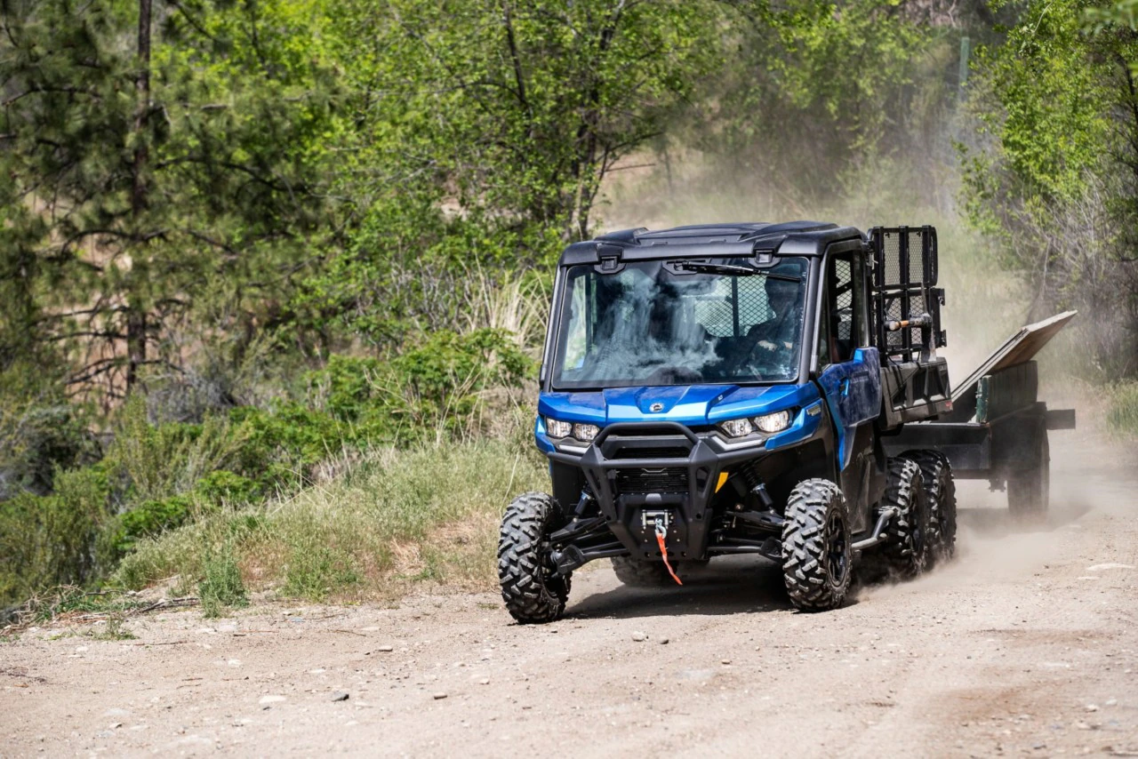 orv-ssv-my225-ute-def-hd10-oxfordblue-action-mg-5185-rgb-1600x1600.jpeg.webp