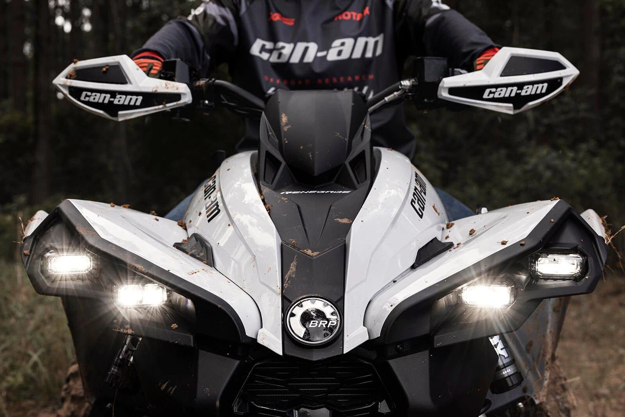 orv-atv-my23-ren-x-xc000r-lifestylew9a9275-rgb.jpeg.webp