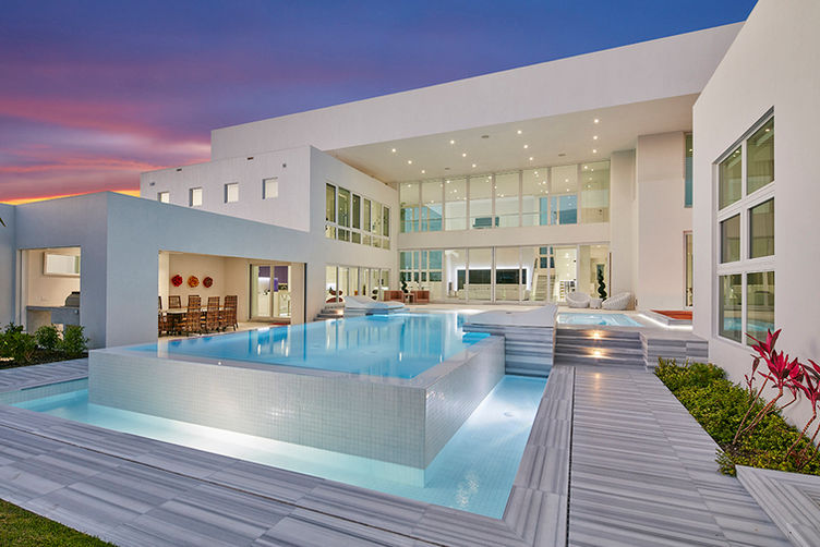 Tropical Modern [05].jpg