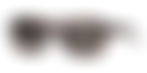 Persol via Sunglass Hut (preço sob consulta)