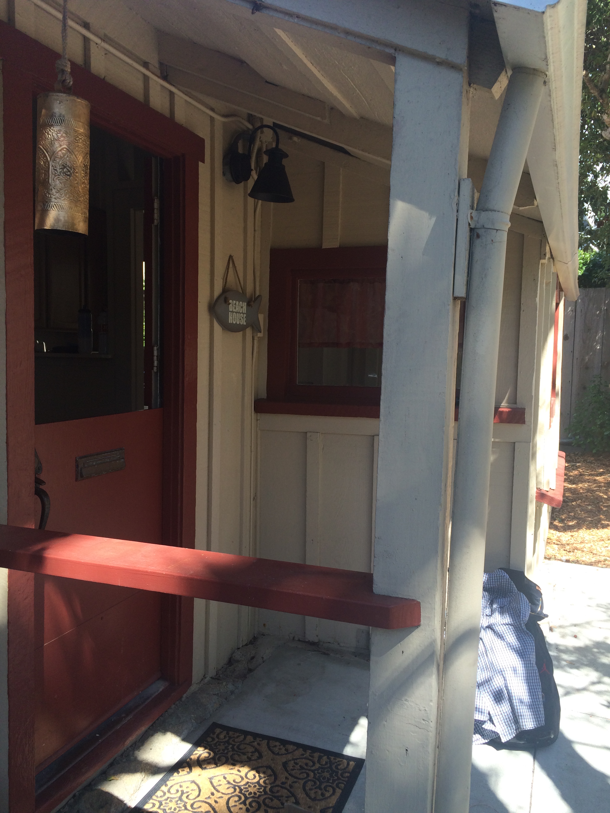 Dutch Doors, Main Cottage