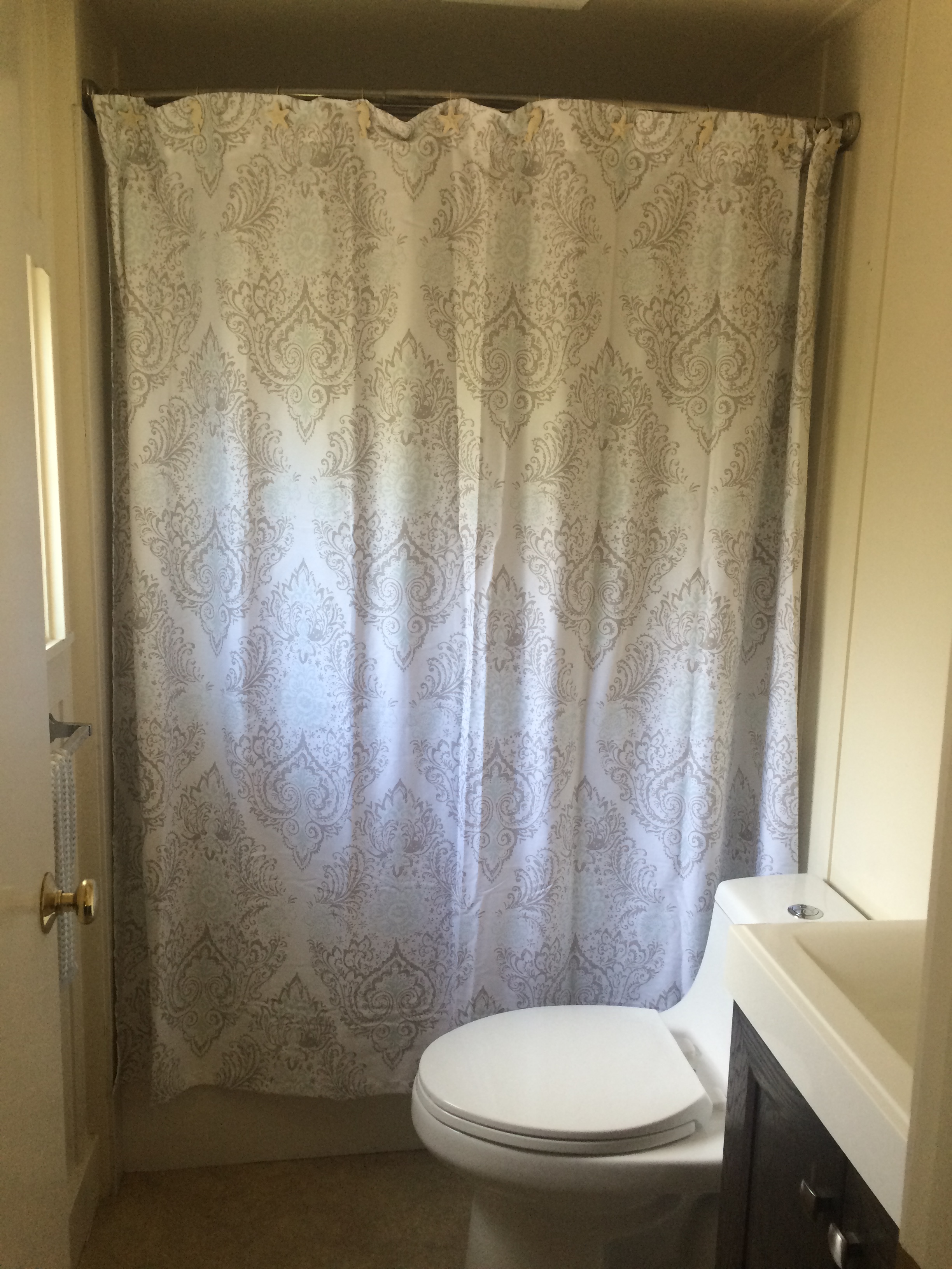 Bathroom, Main Cottage