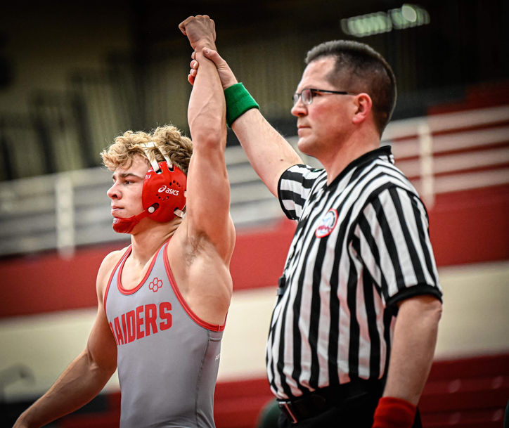 Isaiah Pelc Named December Student-Athlete of the Month