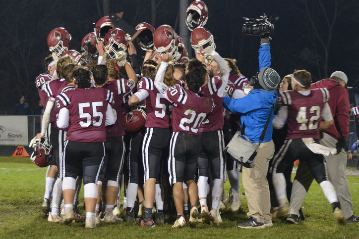 Portland Football Tops Olivet for District Championship