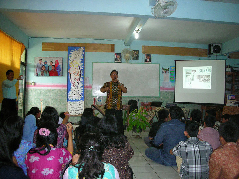 Sekolah Menengah Atas Nasional 1c Bekasi