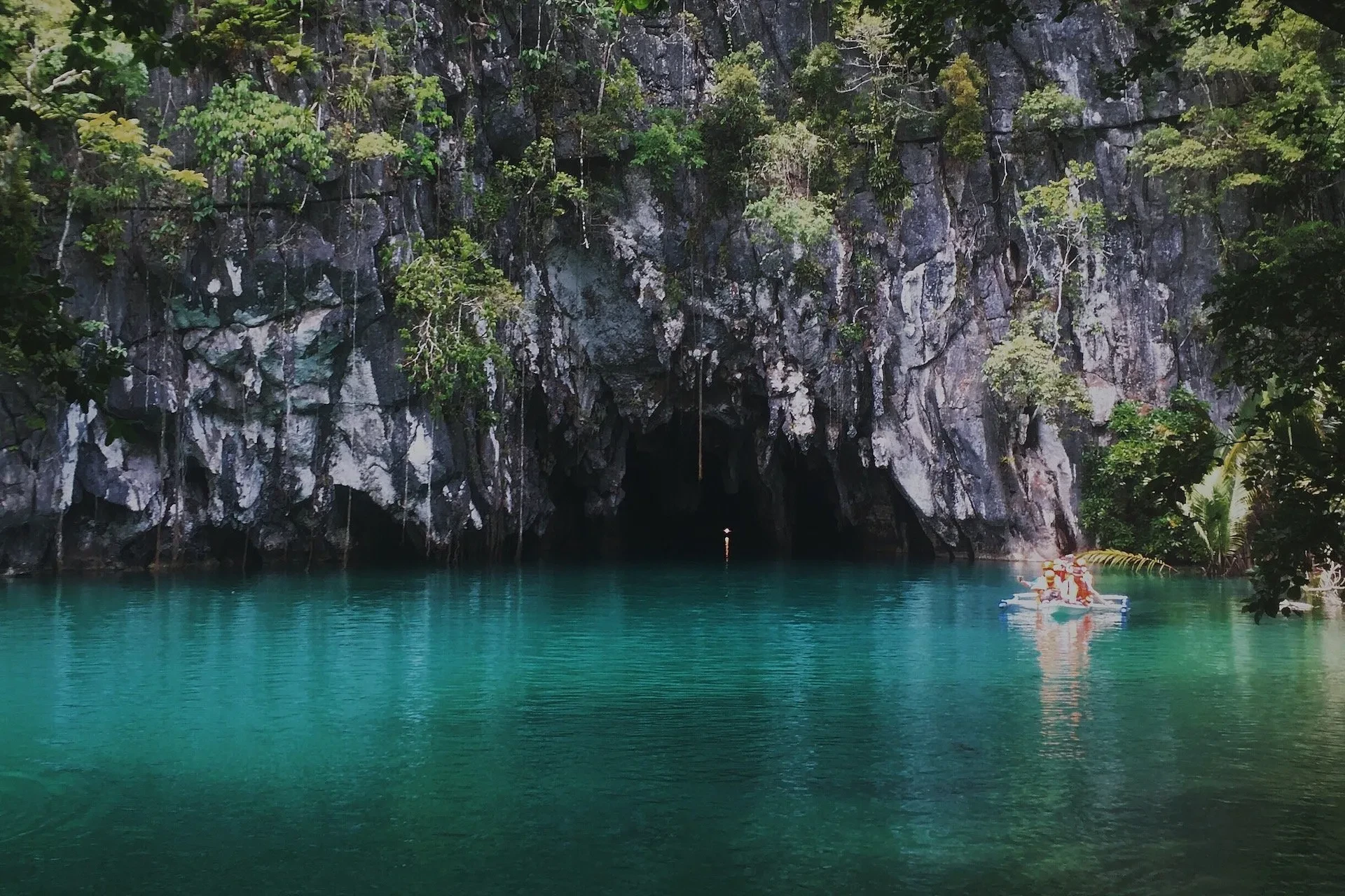 PUERTO PRINCESA UNDERGROUN RIVER TOUR