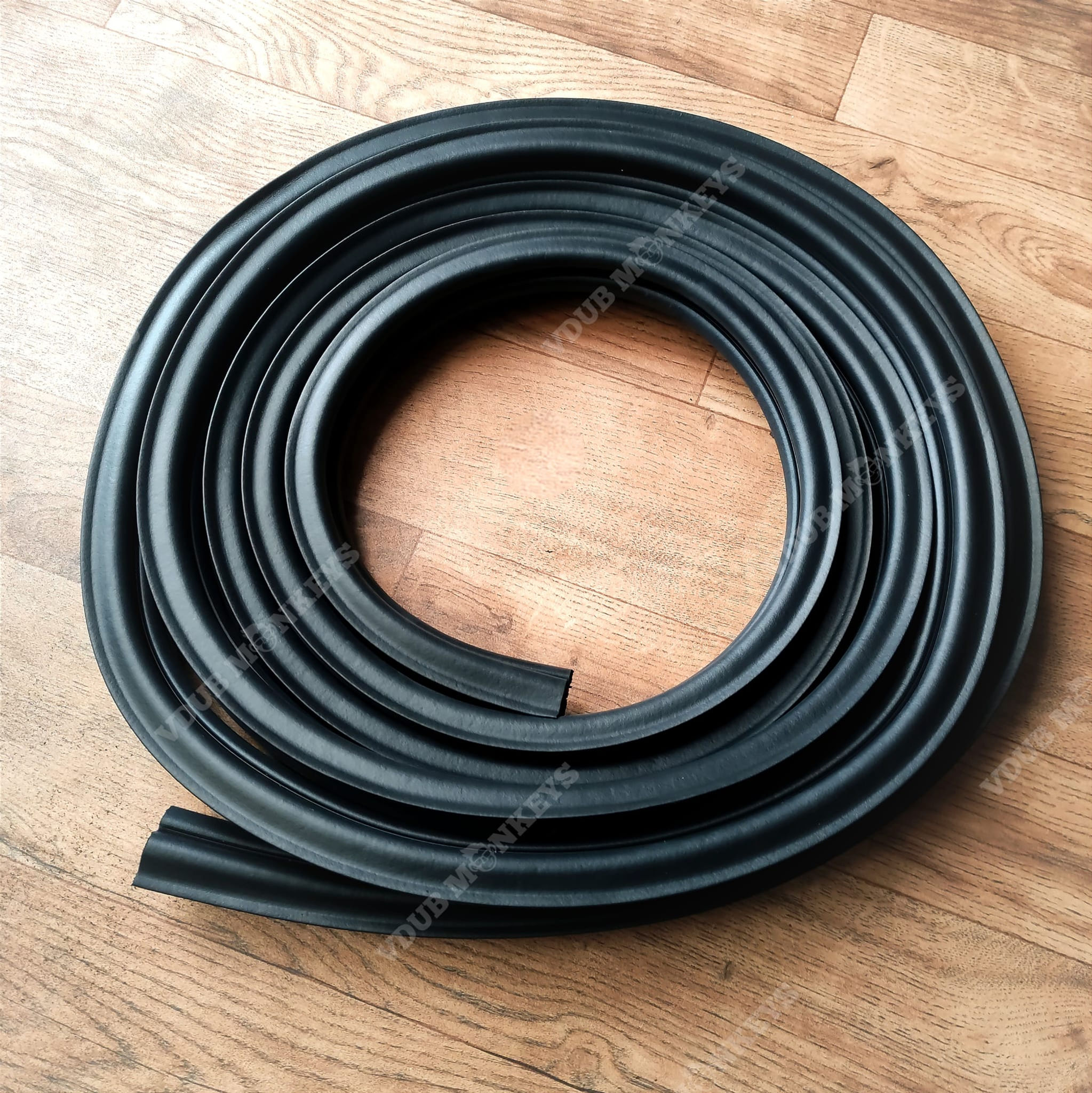 VW T5 T6 REAR DOOR BOOT SEAL