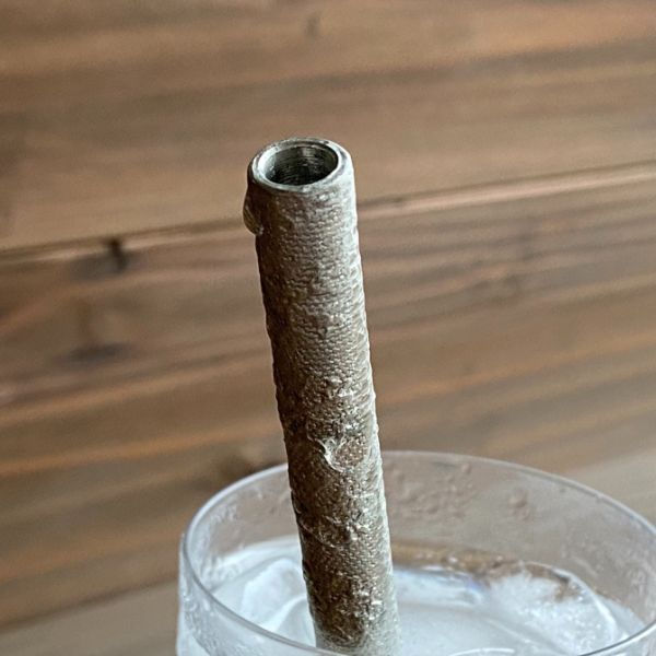 サムネイル： 氷の冷たさが唇に伝わる模様を入れた　straw　〜雪華〜