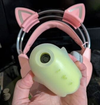 Satisfyer Glowing Ghost Yellow Review: Real Customer Feedback (5/5)