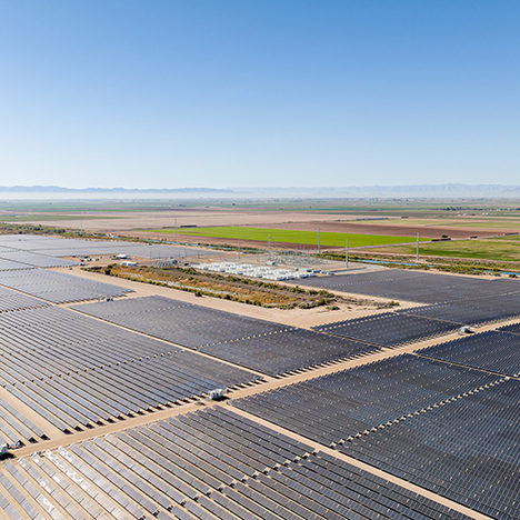 Arevon Completes One of the First Utility-Scale Solar Peaker Plants in the Country
