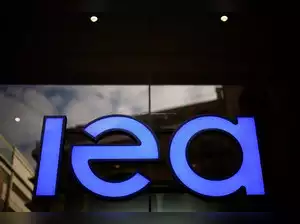 IEA: Global Renewable Energy on Track to Triple by 2030