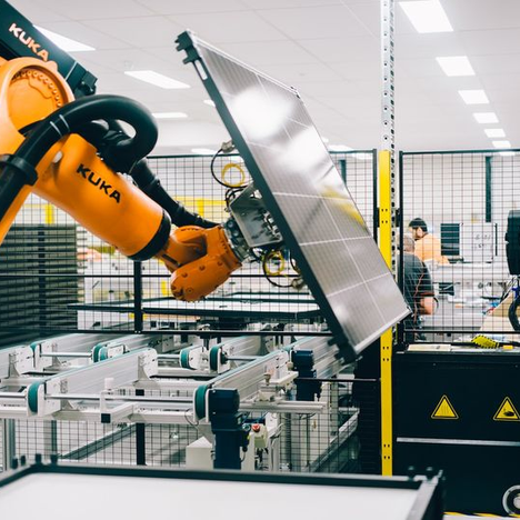 Australia announces new policy to subsidise renewable energy manufacturing