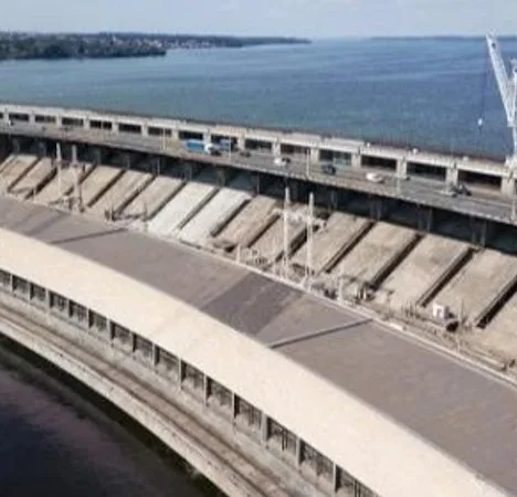 Under control' - Ukraine's largest hydroelectric dam burned after RU attack, but not threatened to collapse