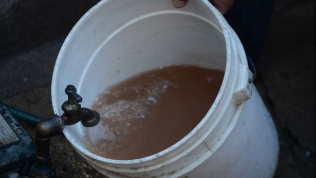 Colonia Del Real tiene agua sucia desde 2019