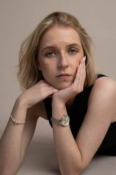 aesthetic portrait of blonde female in studio in Tonbridge