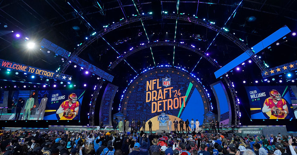 Foto do palco para o Draft de 2024 da NFL, em Detroit.