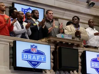 A última escolha! Os melhores jogadores não draftados da história da NFL