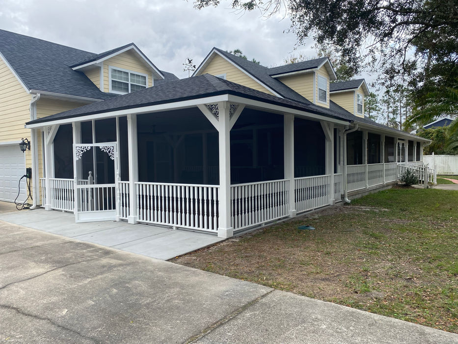 Screen-enclosed front porch of a Florida home