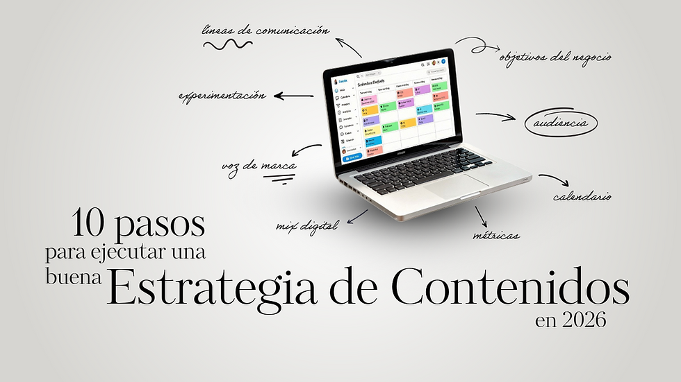 Portada del artículo "10 pasos para ejecutar una buena estrategia de contenidos en 2026" donde aparece una computadora con un calendario y flechas con textos de planificación.