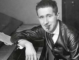 Bertolt BRECHT'le İlgili Bilmediklerimiz