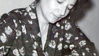 Nezihe Araz