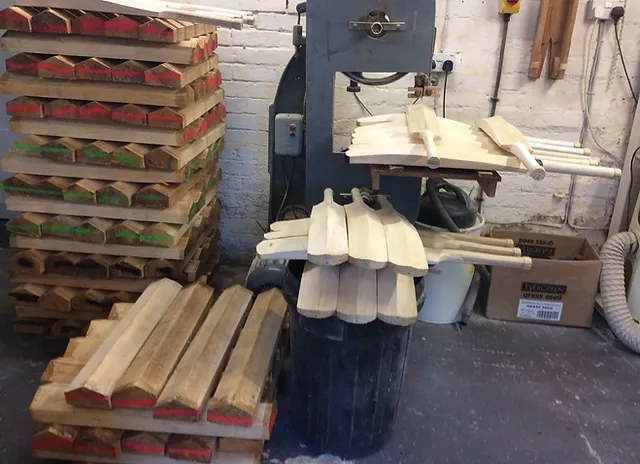 Bat Repairs Servicing Hawk Cricket Bat Repairs Servicing Hawk Cricket