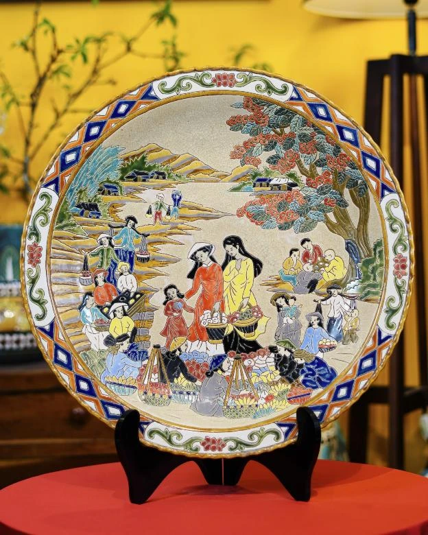 Lai Thieu, BInh Duong pottery products displayed