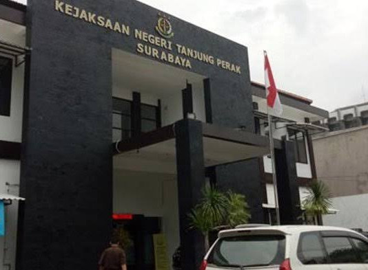 Kejari Perak: Belum Bisa Pastikan Di Persidangkan Terkait 3 Kontainer Miras Ilegal