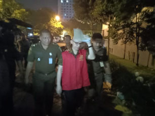 Kejati Jatim Tahan Pemenang Tender Floating Dok Crane