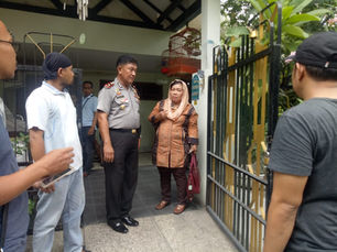 Warga Kebraon Digegerkan Mayat di Kosan Kamar Mandi