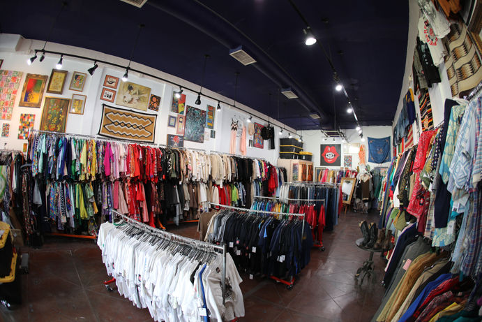 South Pas Vintage