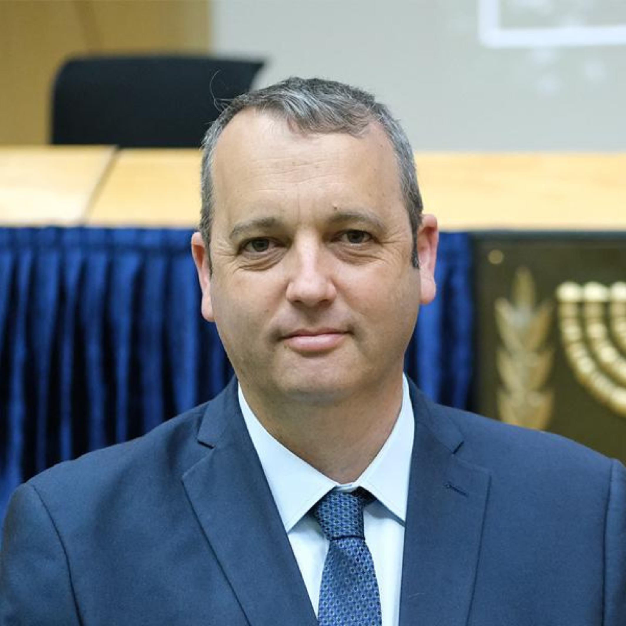 Untitled design (2)_edited.jpg