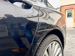Smart Repair Lackierung der Seitenwand