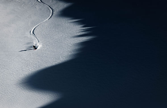 _DB_1677-Bearbeitet_Athleten_Simon_WS2425_Stuttgarter Hütte_MaxDraeger_medres.jpg