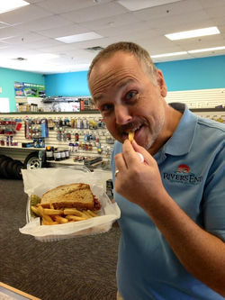 River's End loves take out lunch