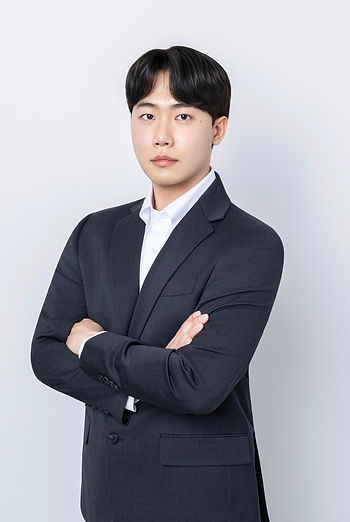 고화질(프로필)_edited_edited.jpg