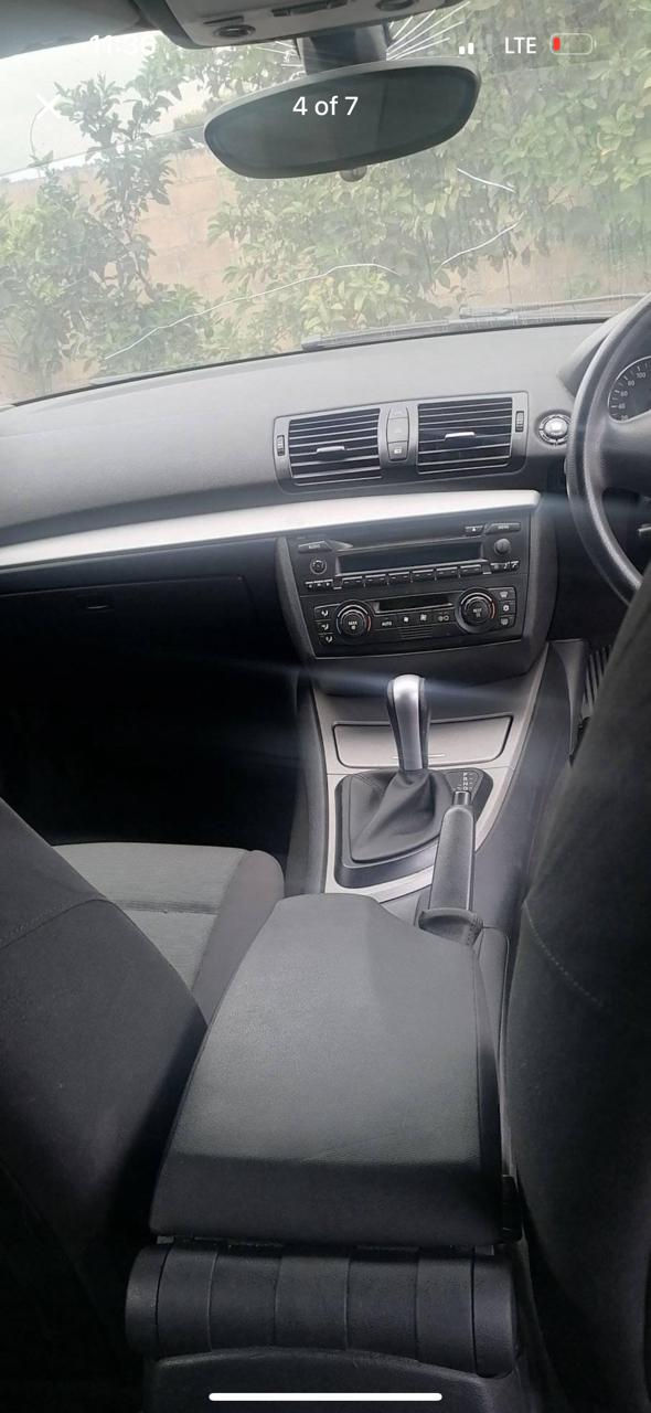 Miniatura: BMW 120 i Sport