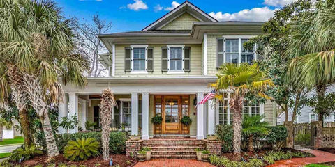 Pinehurst Avenue