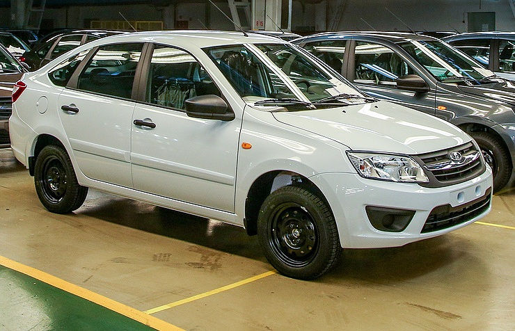 Moscow to get first car sharing network with Russian cars in early December