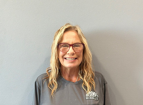 Wanda Goetz_edited.jpg