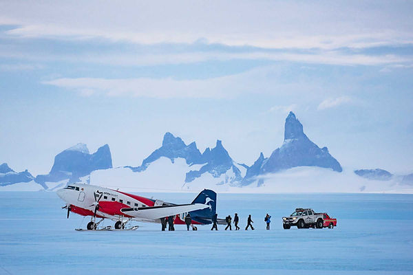 white-desert-runway-and-plane-WOLFSFANG1221-e80b6c545502439a8743258affdfa1f4.jpg
