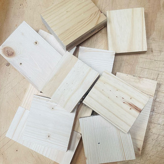 DIY chutes de bois recyclées en bougeoirs