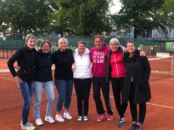 Damen 50 gewinnen auch zweites Spiel in der Ostliga