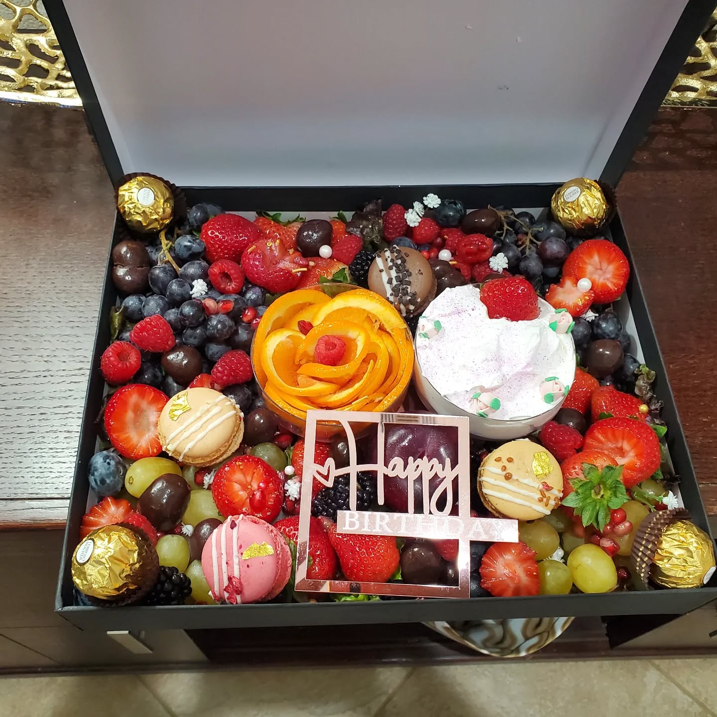 Small Fruit Box