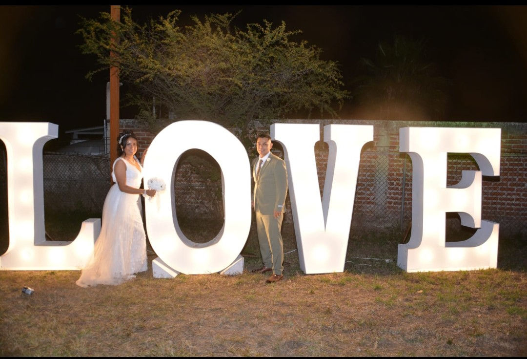 Letras Iluminadas Boda
