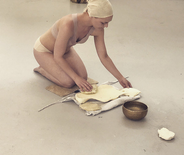 32536345_1706264286134968_66107634108858