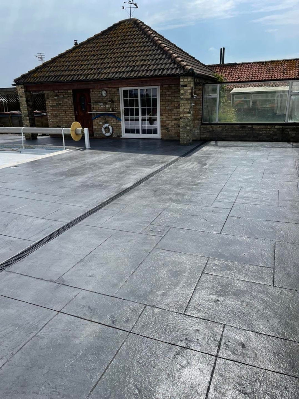 321b629c-77c8-4eb5-8442-557329a8f50f